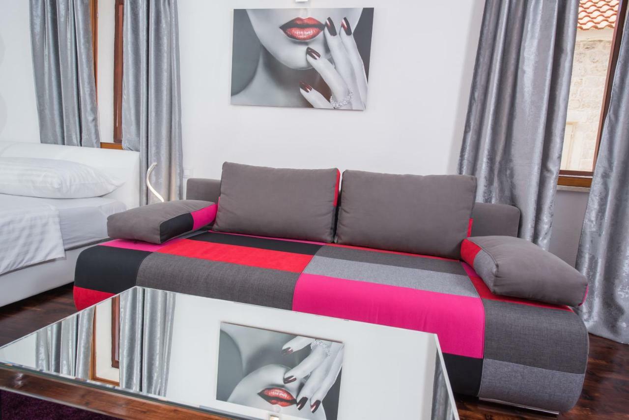 Studio Apartment Lena Kaštela エクステリア 写真